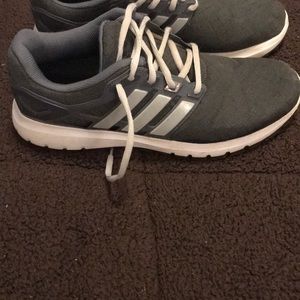 Addis’s cloudfoam shoes